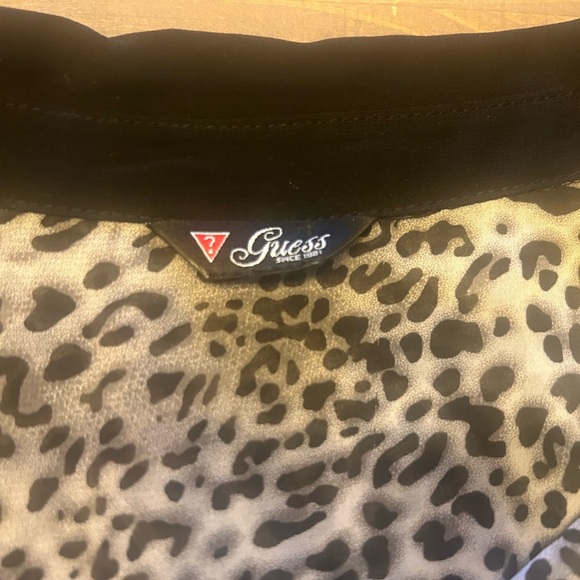 Guess animal print blouse - Picture 3 of 6